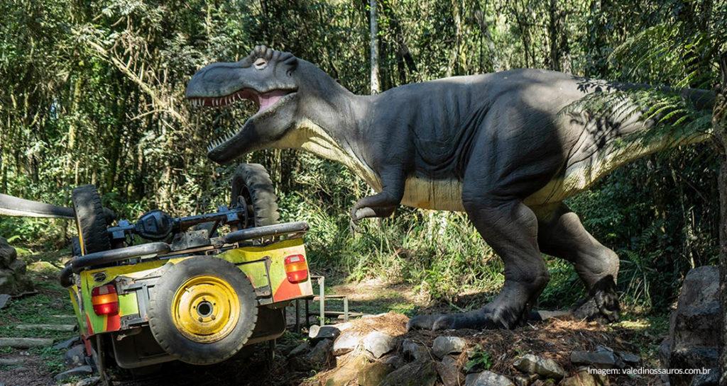 Serra Gaúcha com crianças: Divirta-se no Parque dos Dinossauros em Canela/RS