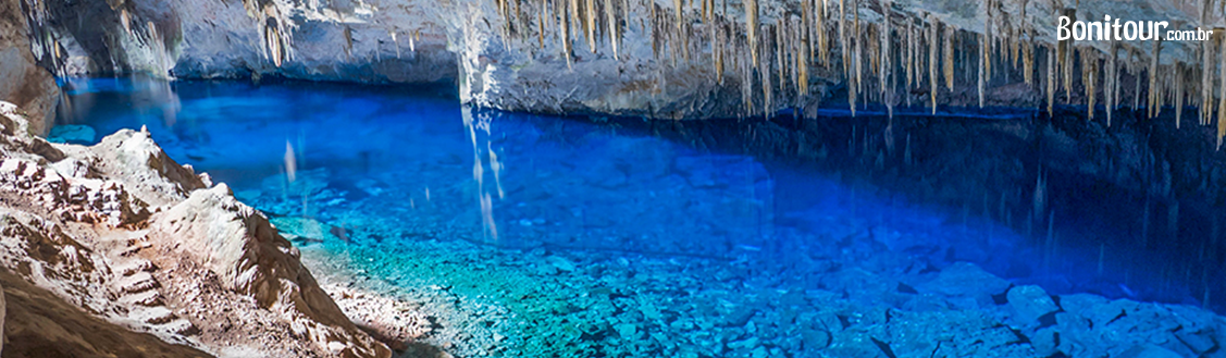 gruta do lago azul bonito